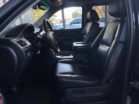 2014 Cadillac Escalade Premium