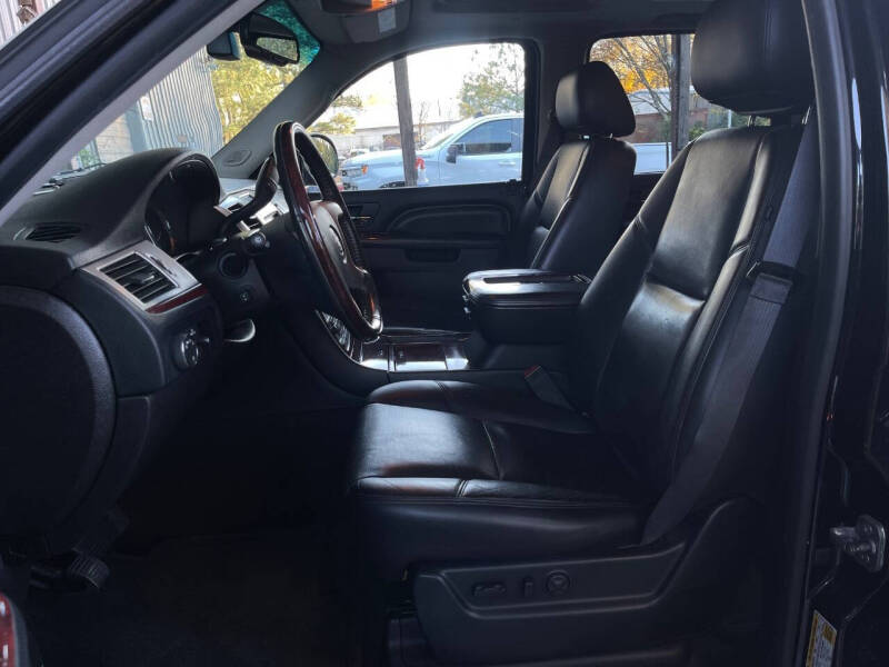 2014 Cadillac Escalade Premium