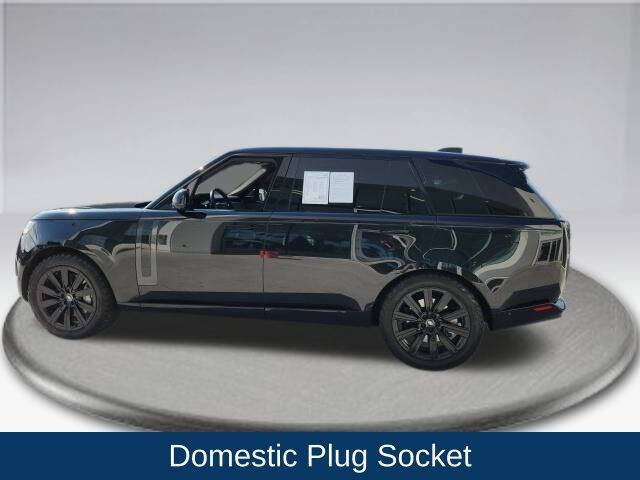 2023 Land Rover Range Rover P530 SE LWB