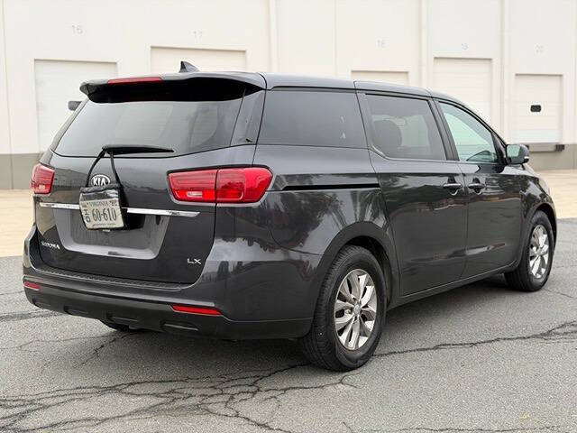 2019 Kia Sedona LX