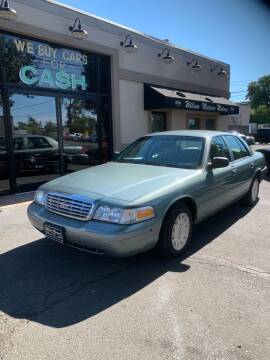 2005 Ford Crown Victoria for sale at Wilson-Maturo Motors in New Haven CT