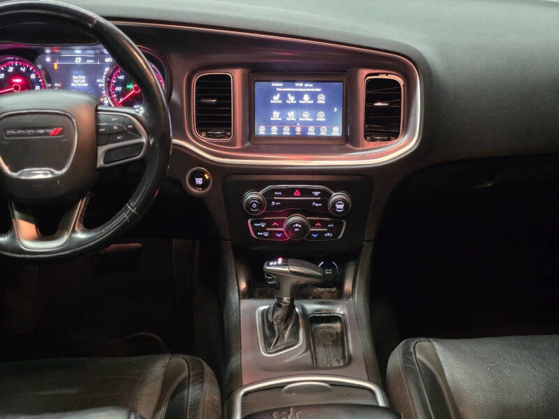 2020 Dodge Charger SXT