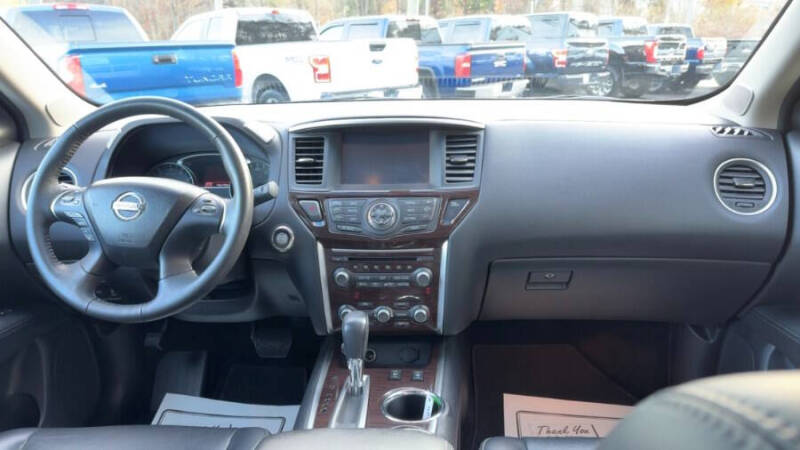 2016 Nissan Pathfinder