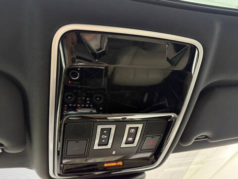 2019 Land Rover Range Rover Velar P380 R-Dynamic HSE