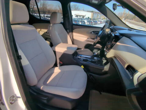 2022 Chevrolet Traverse LS