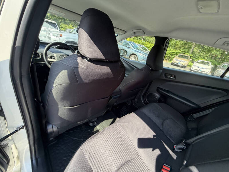 2018 Toyota Prius Three