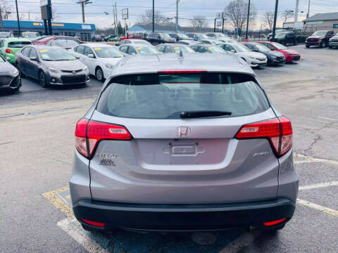 2017 Honda HR-V LX