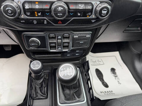 2021 Jeep Gladiator Sport S