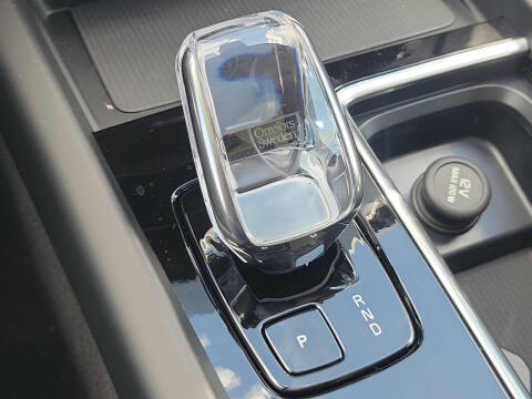 2026 Volvo XC60 B5 Core