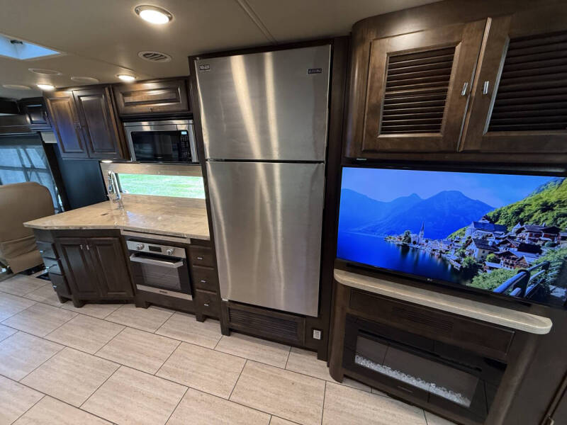 2019 Tiffin Allegro Open Road