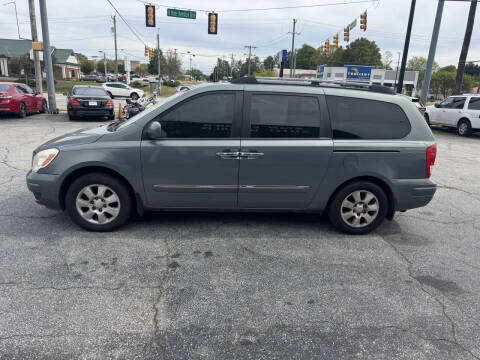 2008 Hyundai Entourage GLS