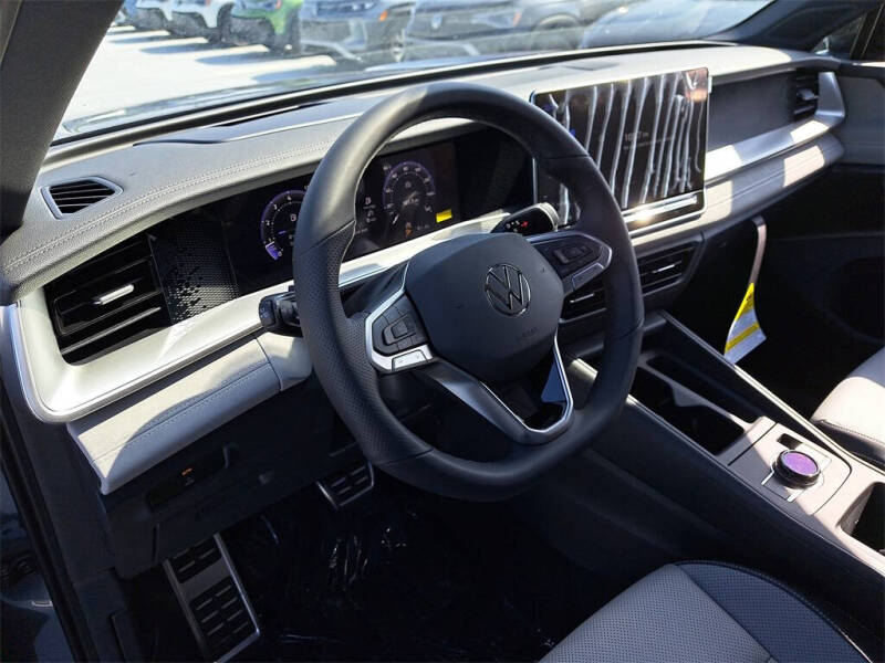 2026 Volkswagen Tiguan SE R-Line Black 4Motion