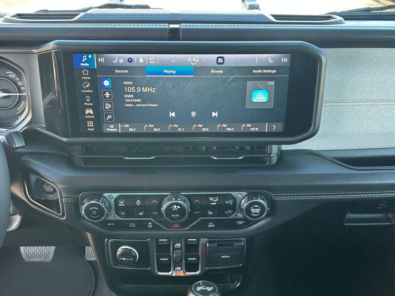 2024 Jeep Wrangler Sahara 4xe