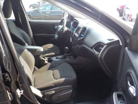 2019 Jeep Cherokee Latitude