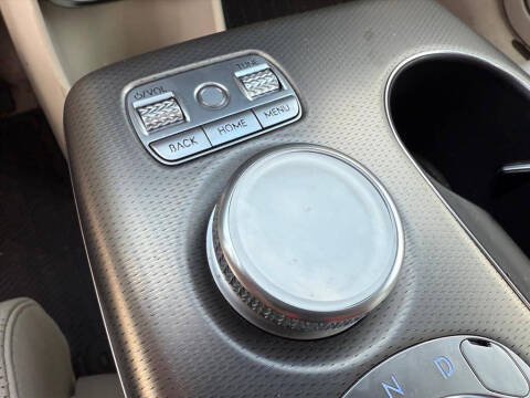 2024 Genesis GV60 Advanced