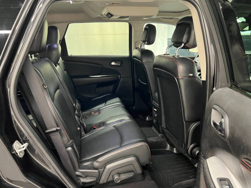 2012 Dodge Journey R/T