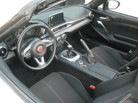 2018 FIAT 124 Spider Classica