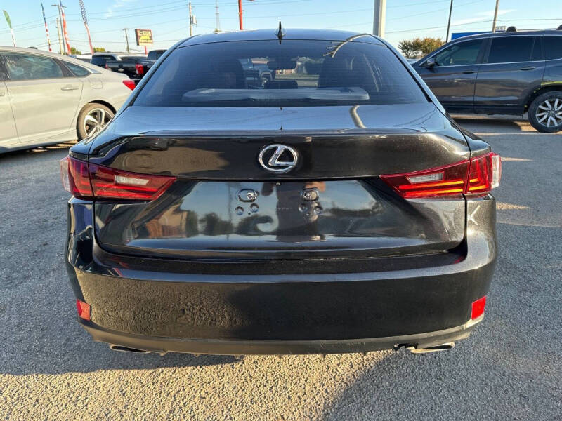 2019 Lexus IS 300