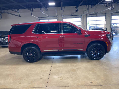 2025 GMC Yukon Elevation