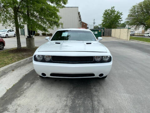 2012 Dodge Challenger R/T Plus