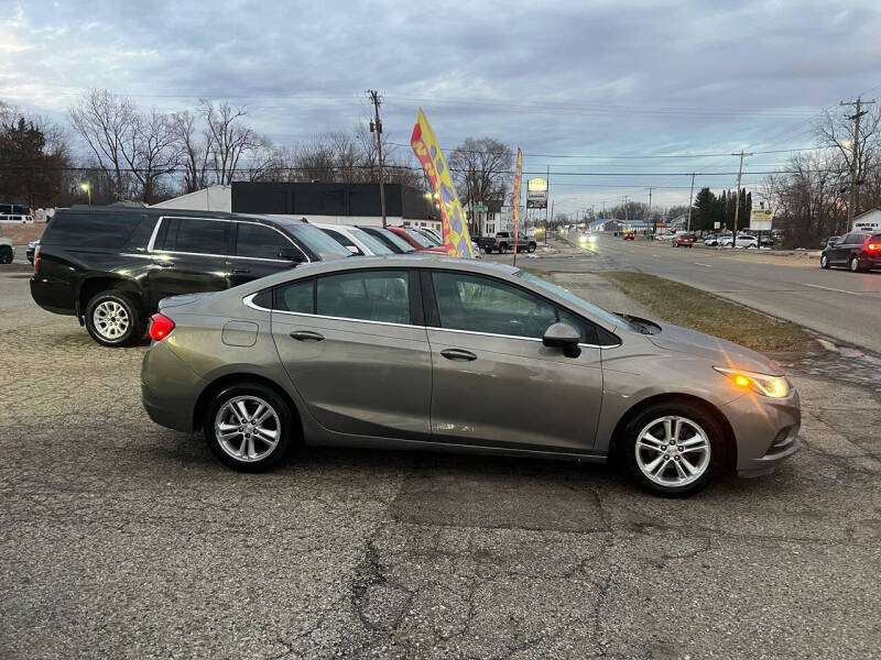 2017 Chevrolet Cruze LT Auto