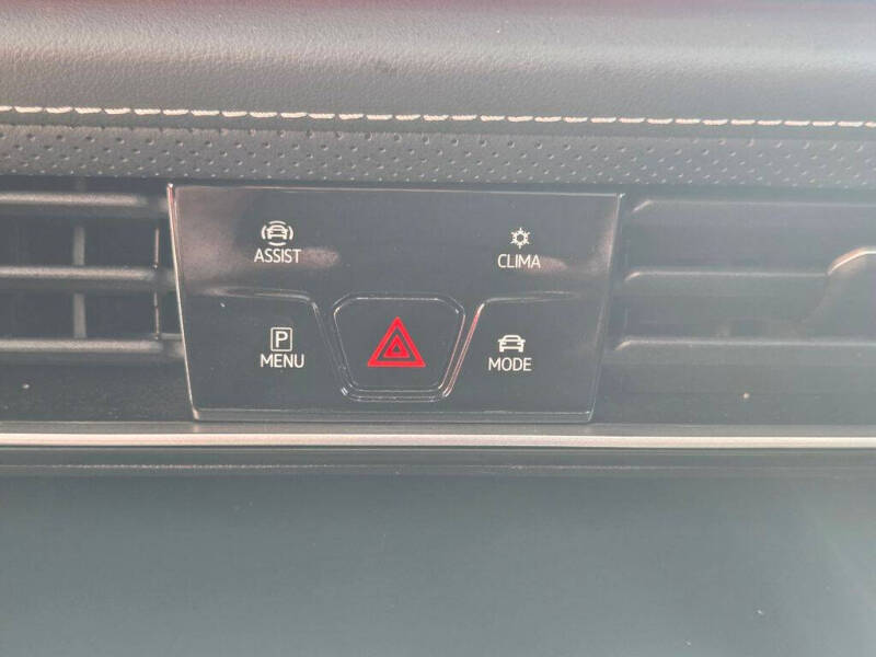 2024 Volkswagen Atlas Cross Sport SEL Premium R-Line 4Motion