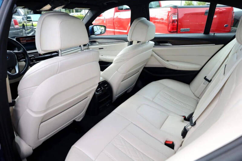 2021 BMW 5 Series 540i