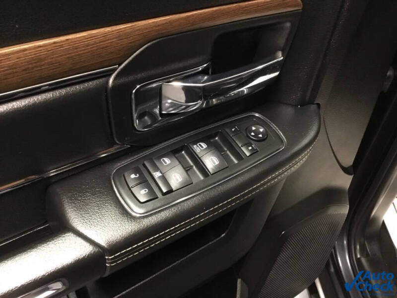 2015 RAM 1500 Laramie