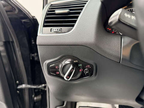 2014 Audi Q5 2.0T quattro Premium Plus