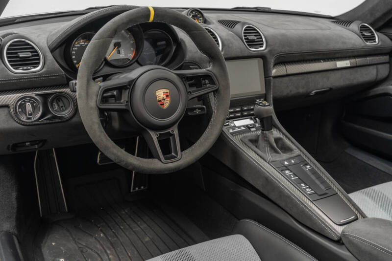 2025 Porsche 718 Boxster Spyder RS