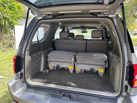 2003 Toyota Sequoia Limited