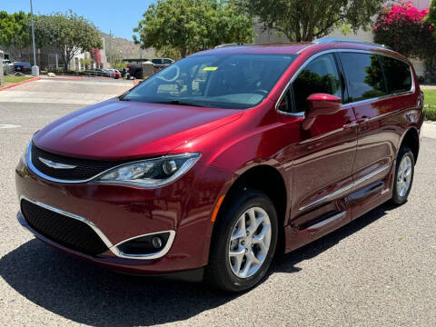 2018 Chrysler Pacifica Touring L