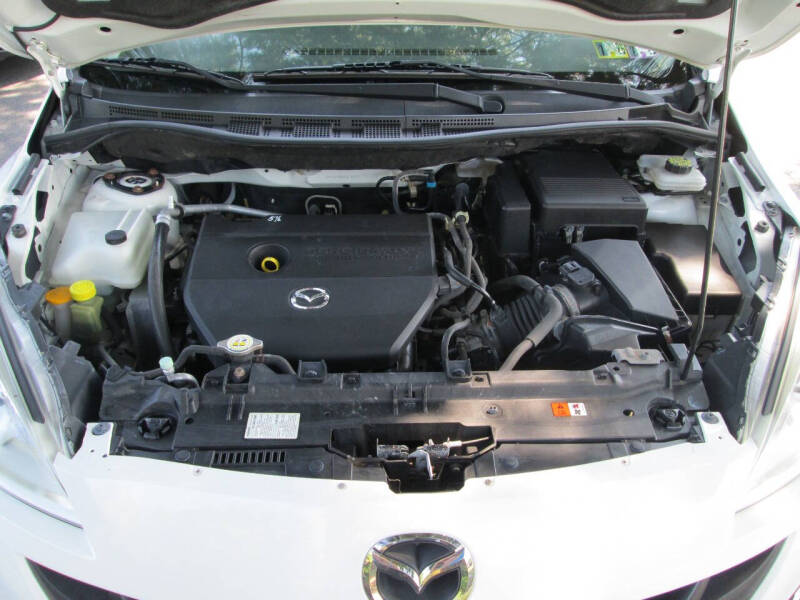 2012 Mazda MAZDA5 Touring