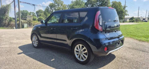 2017 Kia Soul +