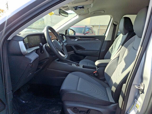 2025 Volkswagen Tiguan SE 4Motion