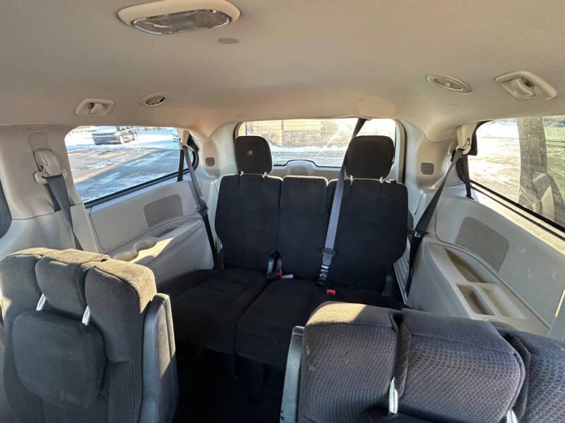 2016 Dodge Grand Caravan American Value Package