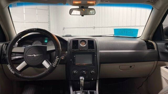 2005 Chrysler 300 Touring