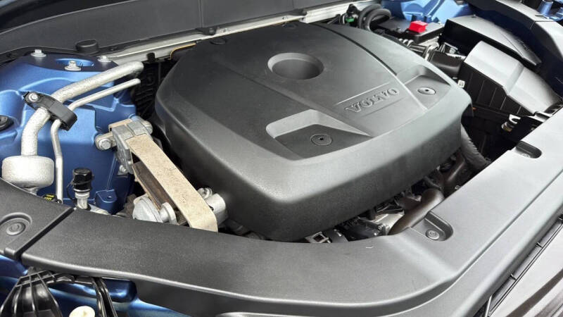 2018 Volvo XC60 T6 R-Design