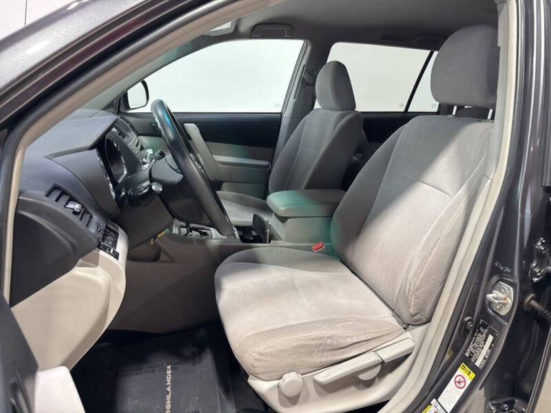 2012 Toyota Highlander