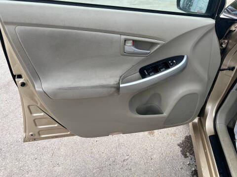 2010 Toyota Prius I