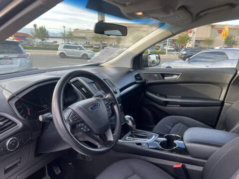 2015 Ford Edge SE
