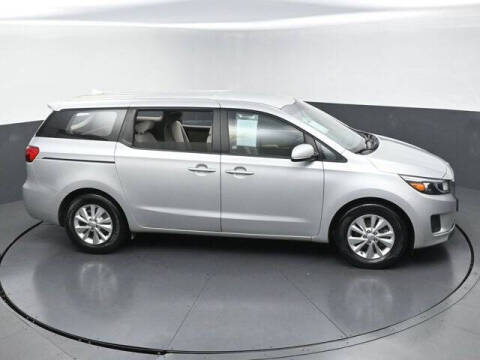 2018 Kia Sedona L
