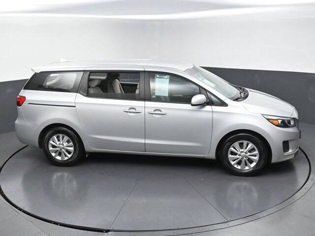 2018 Kia Sedona L