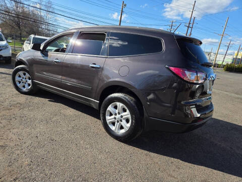 2017 Chevrolet Traverse LS