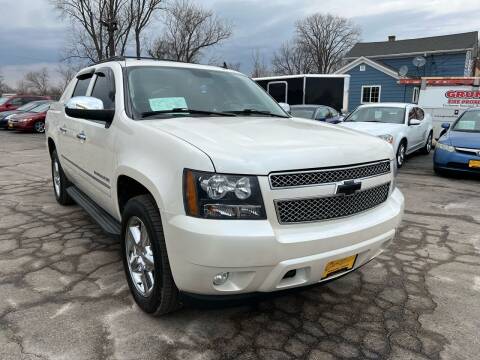2011 Chevrolet Avalanche for sale at COMPTON MOTORS LLC in Sturtevant WI