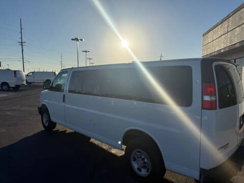 2016 Chevrolet Express LS 3500