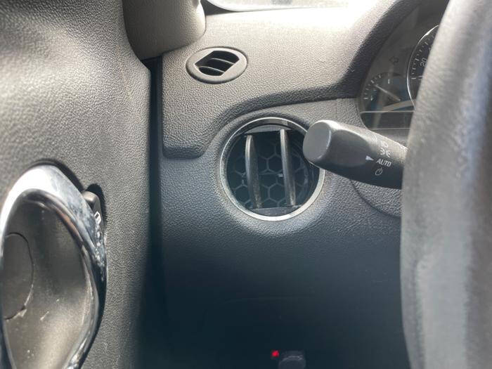 2011 Chevrolet HHR LS