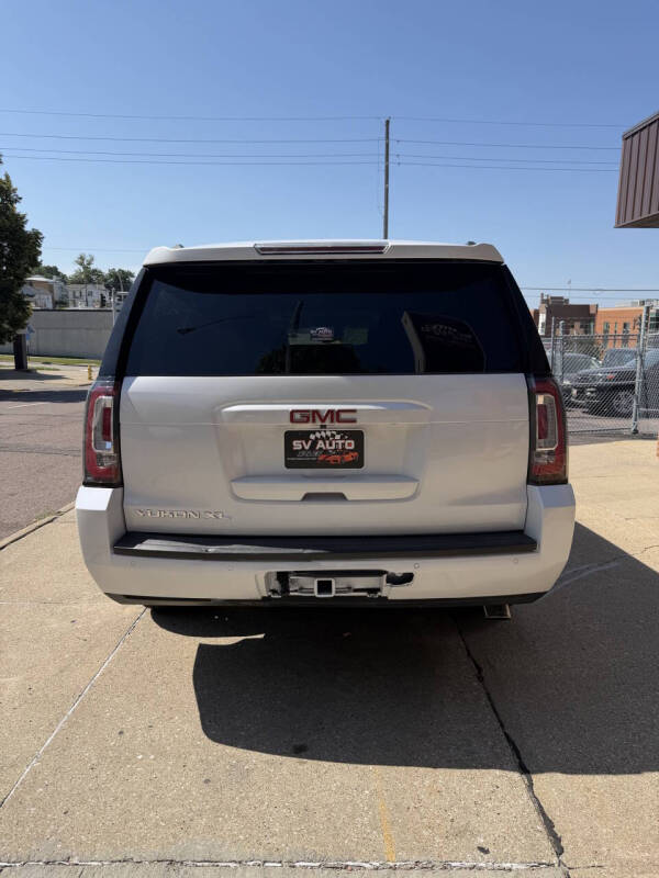 2016 GMC Yukon XL SLT