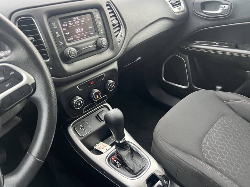 2018 Jeep Compass Sport