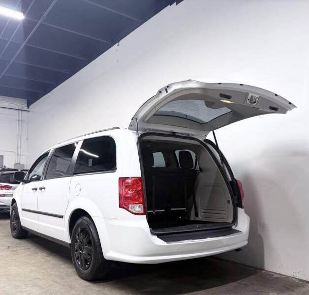 2015 Dodge Grand Caravan SE